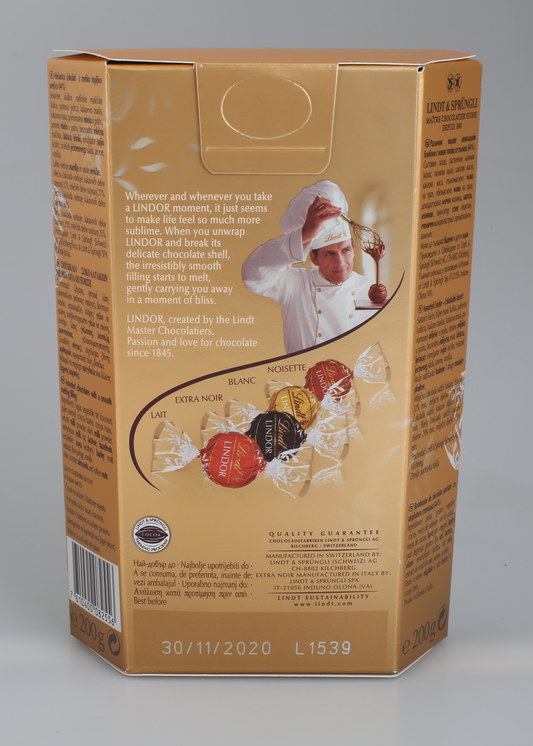 LINDOR Бонбони корнет асорти 200г